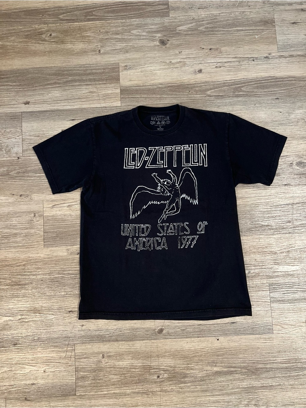 Vintage 2000 Led Zeppelin T-Shirt Myth Gem US Tour 1977 Size Medium
